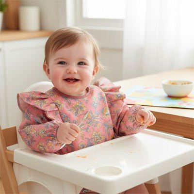 bavoir-manche-longue-poche-récupératrice-imperméable-protection-totale-floral