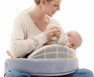 COUSSIN D ALLAITEMENT bébé et maman confortables MAMOVA
