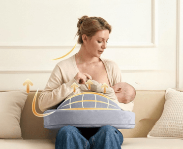 COUSSIN D ALLAITEMENT support ergonomique maman et bébé heureux MAMOVA
