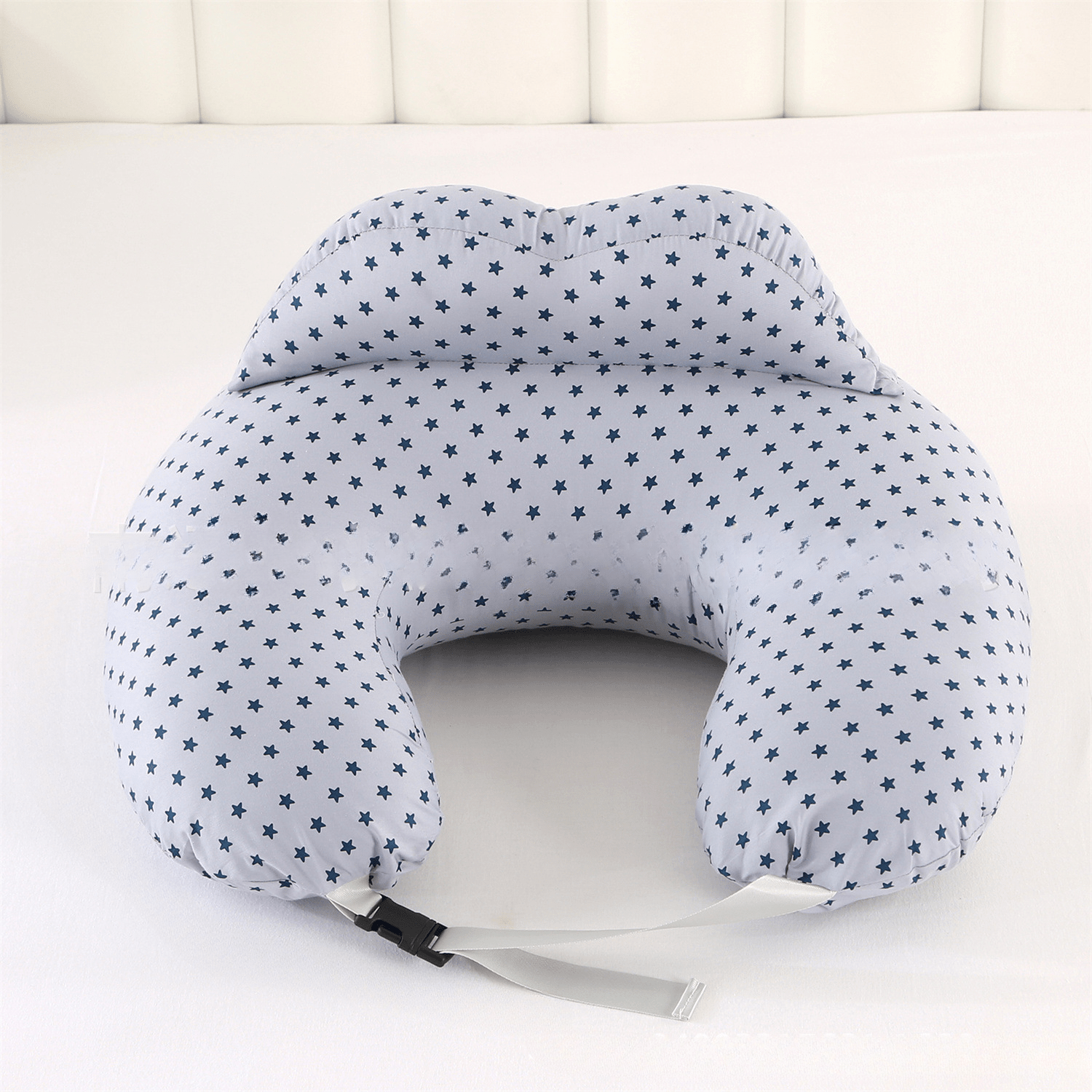 coussin de maternité étoiles bleues Nubbly Bleu