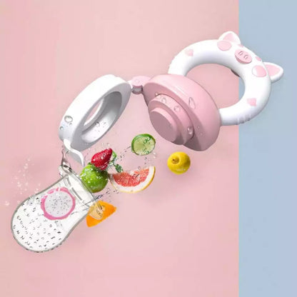 Grignoteuse-bb-ouverte-illustrant-remplissage-avec-fruit-pour degustation
