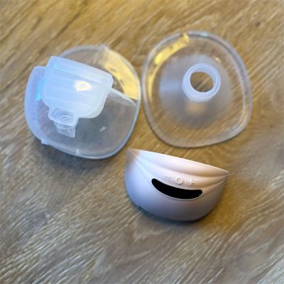 tire-lait-ergonomique-portable-mains-libres-électrique-rose